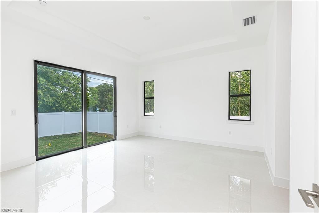 3098 Pine Tree Dr , Naples, FL 34112 Photo