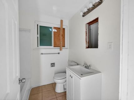 3817 Watt Ave, Sacramento, CA 95821 Photo