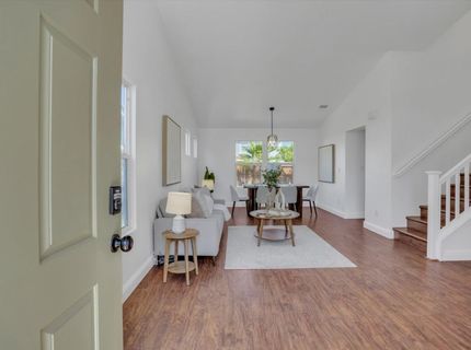 13668 Autumnwood Ave, Lathrop, CA 95330 Photo