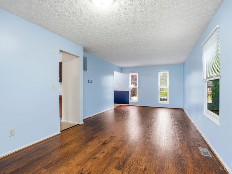 7979 Fawncreek Drive, Cincinnati, OH 45249 Photo 11