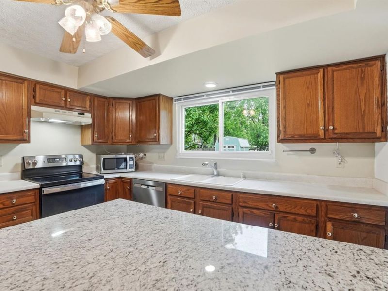 7979 Fawncreek Drive, Cincinnati, OH 45249 Photo 14