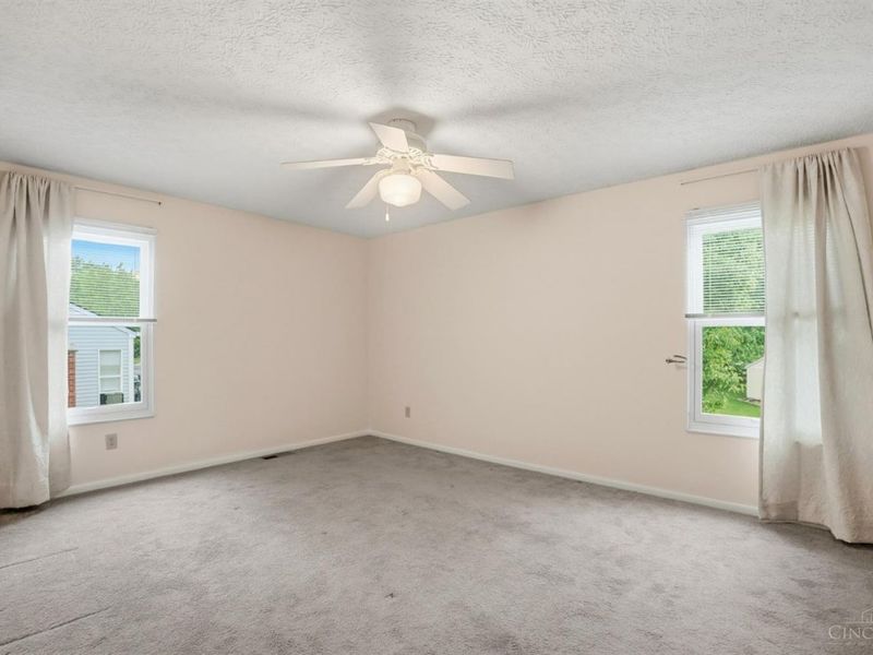 7979 Fawncreek Drive, Cincinnati, OH 45249 Photo 31