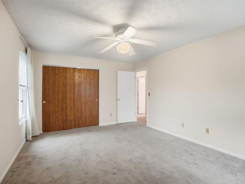 7979 Fawncreek Drive, Cincinnati, OH 45249 Photo 32