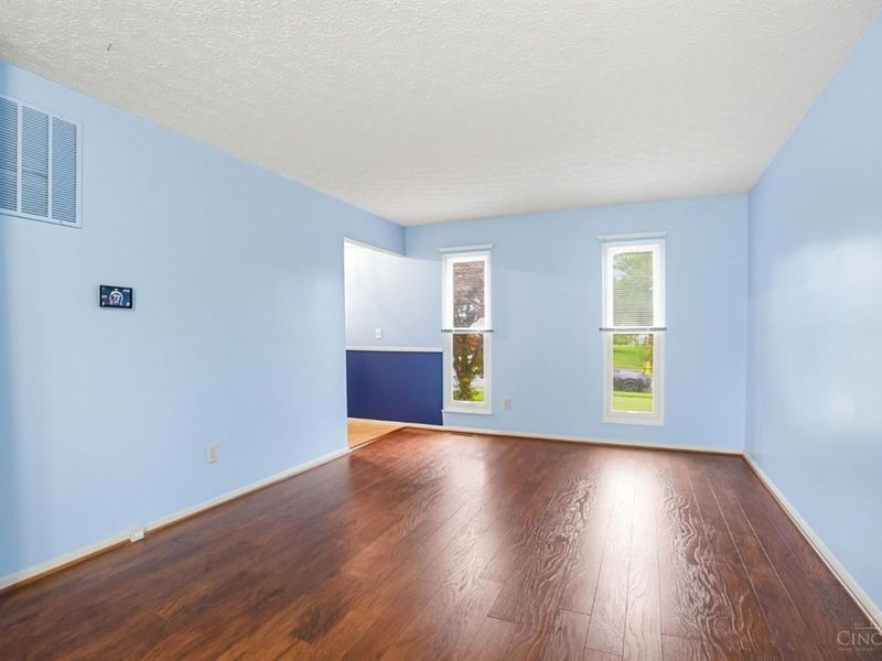 7979 Fawncreek Drive, Cincinnati, OH 45249 Photo 7