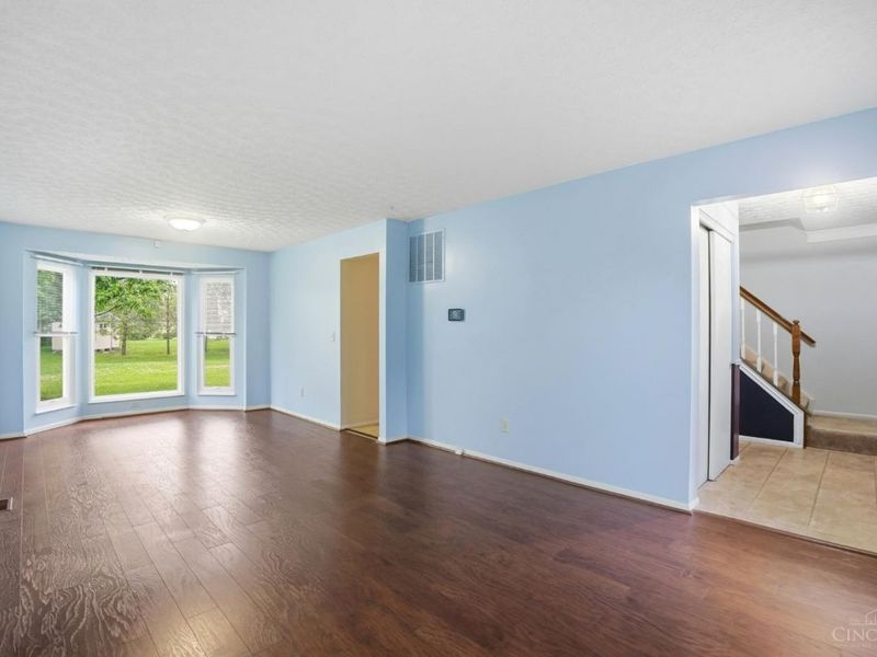 7979 Fawncreek Drive, Cincinnati, OH 45249 Photo 9