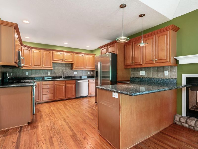 5861 Stillponds Place, Columbus, OH 43228 Photo 13