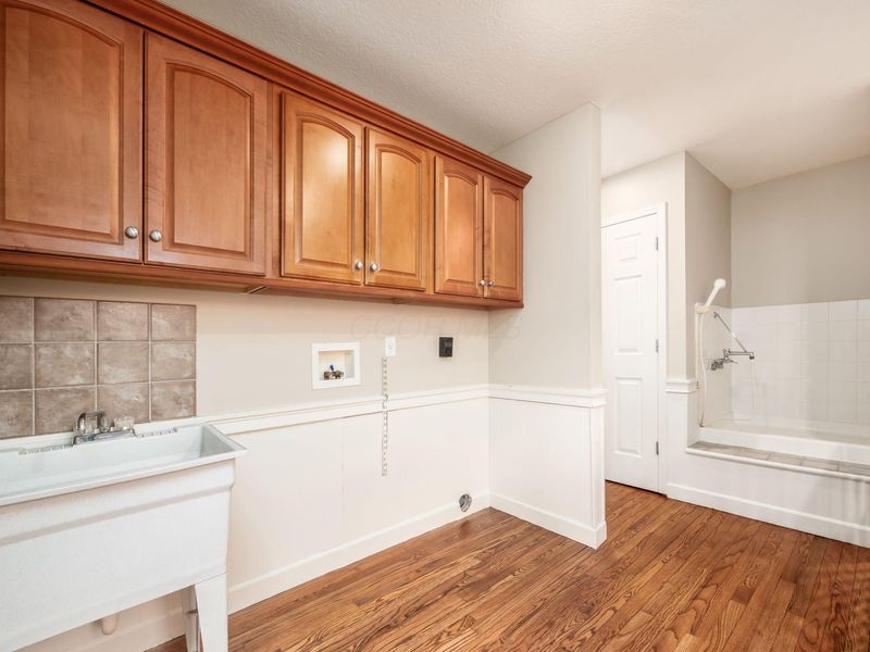 5861 Stillponds Place, Columbus, OH 43228 Photo 17
