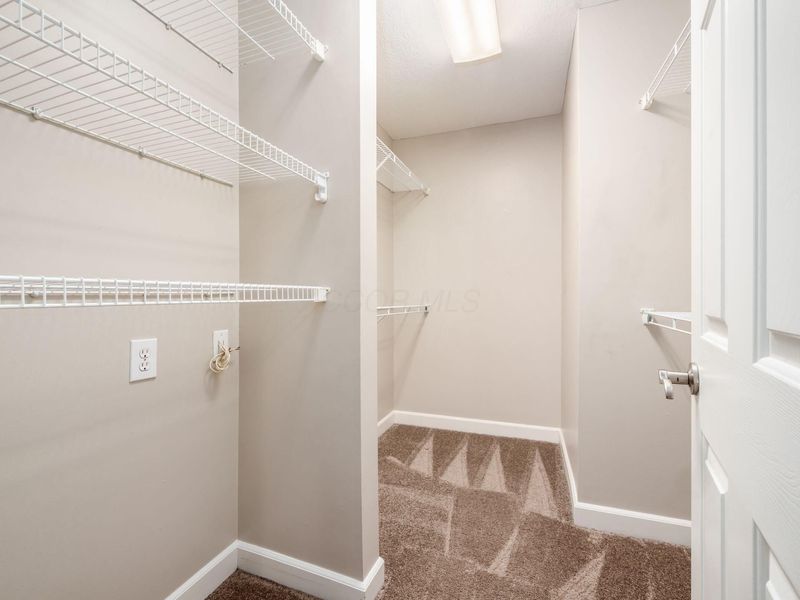 5861 Stillponds Place, Columbus, OH 43228 Photo 21