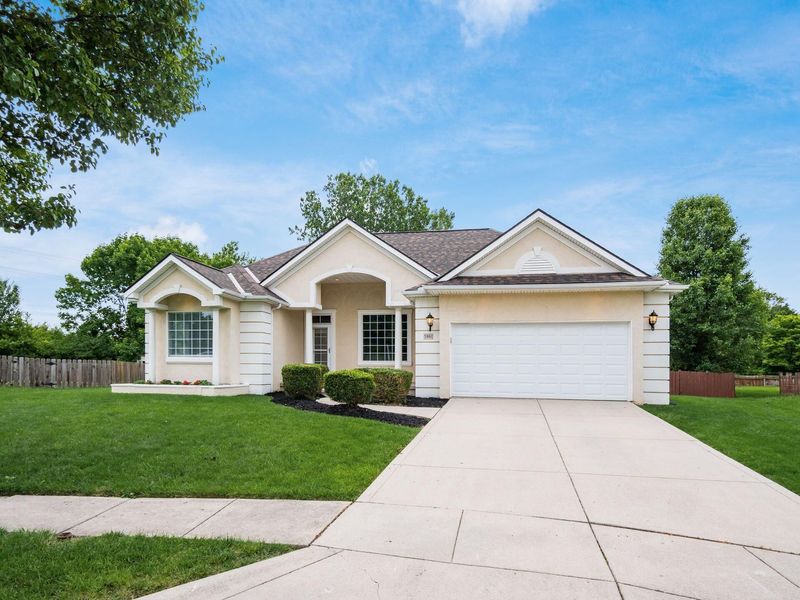 5861 Stillponds Place, Columbus, OH 43228 Photo 3