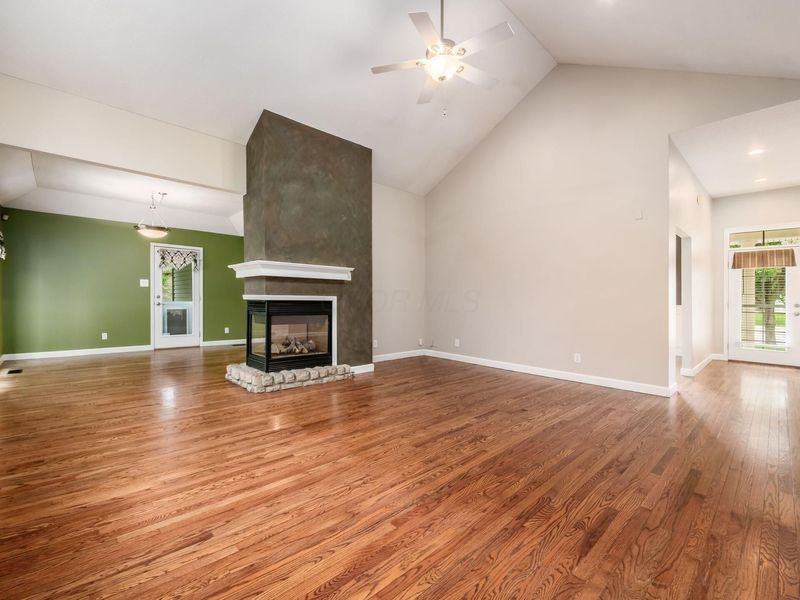5861 Stillponds Place, Columbus, OH 43228 Photo 9