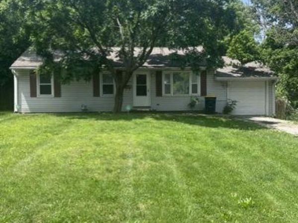 10316 Oakland Avenue, Kansas City, MO 64134