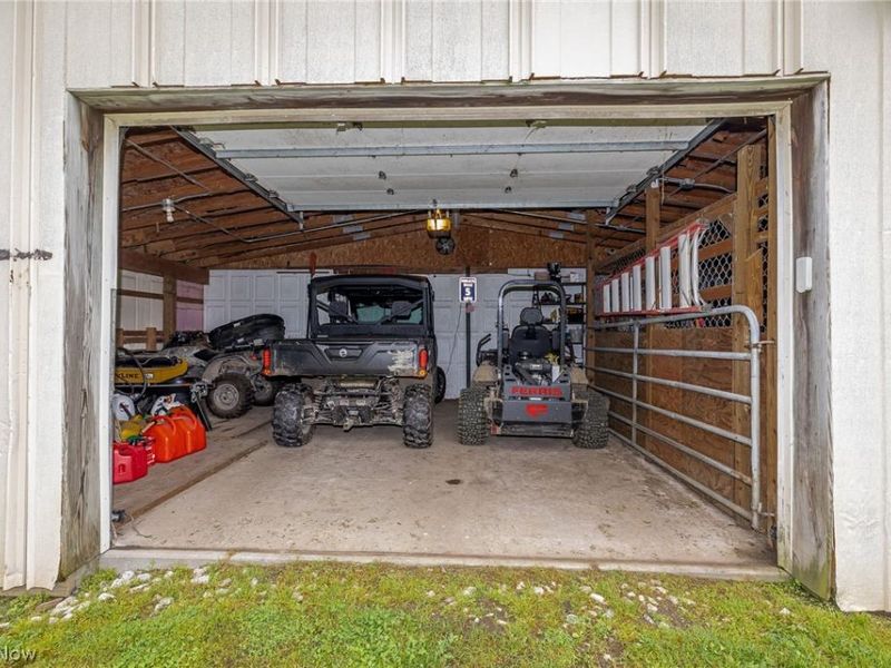 9541 N Bedford Road , Macedonia, OH 44056 Photo 33
