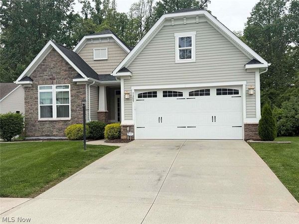 7305 Galena Avenue NW, Canal Fulton, OH 44614