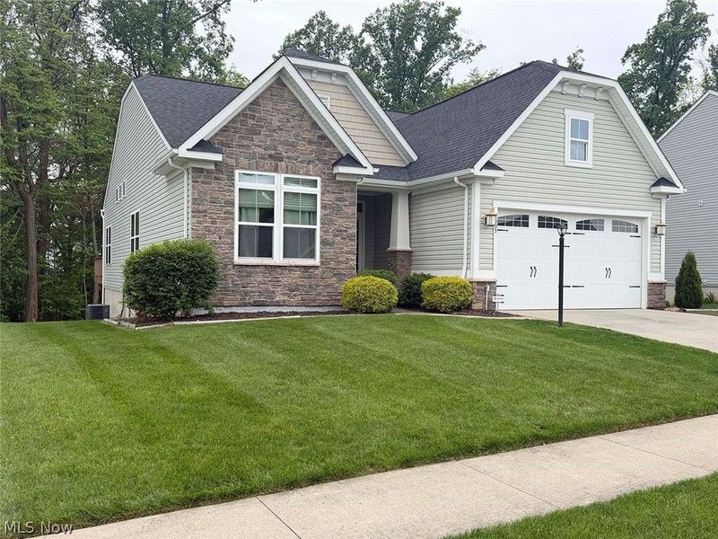 7305 Galena Avenue NW, Canal Fulton, OH 44614 Photo 2