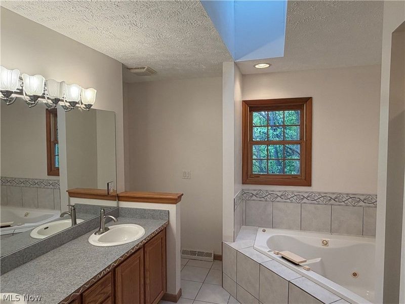 326 Bridgeport Trail, Richmond Heights, OH 44143 Photo 32