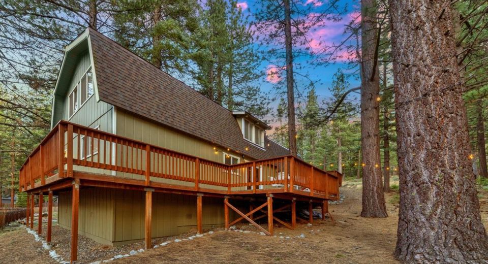 1221 Goldpan Court, South Lake Tahoe, CA 96150 Photo