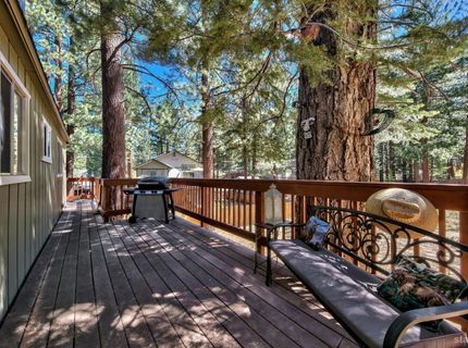 1221 Goldpan Court, South Lake Tahoe, CA 96150 Photo