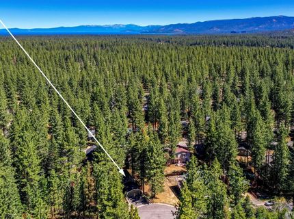 1221 Goldpan Court, South Lake Tahoe, CA 96150 Photo