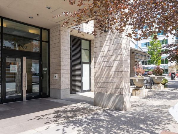 760 Johnson St, Unit #605, Victoria, BC V8W 1N1