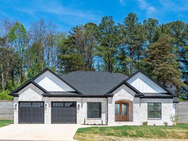 12 Crest Ridge Court, Rustburg, VA 24588