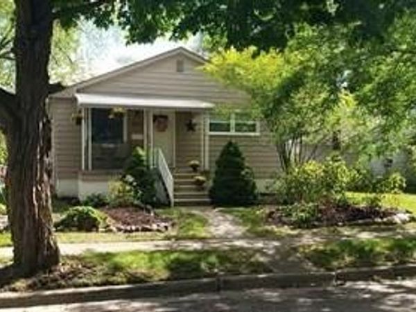 301 W Liberty Street, Plymouth, MI 48170
