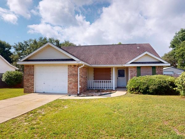 4717 Constellation Drive, Gulf Breeze, FL 32563