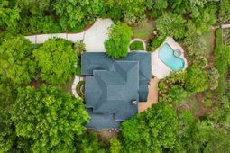 3158 Pignatelli Crescent photo 4