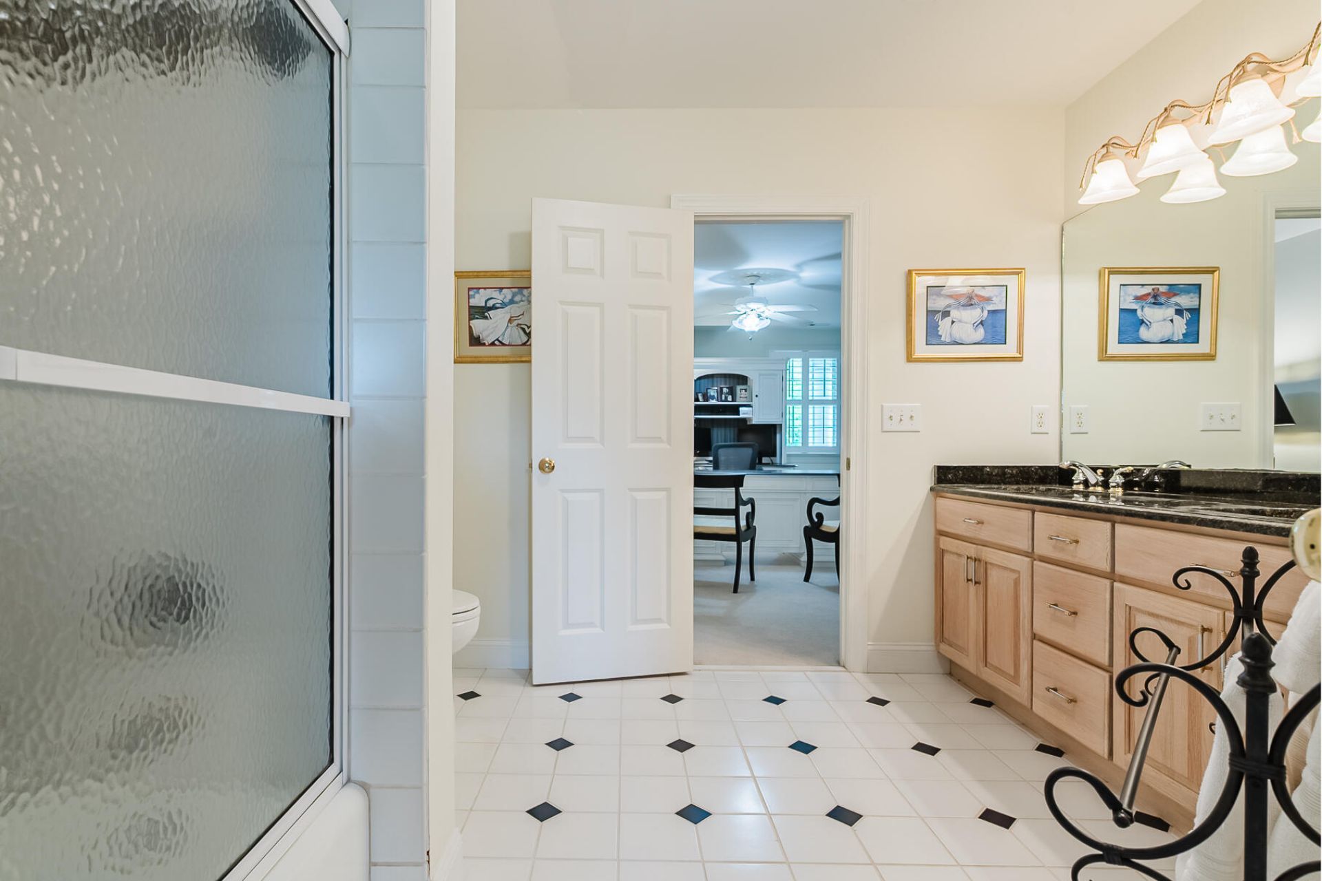 3158 Pignatelli Crescent Photo 48