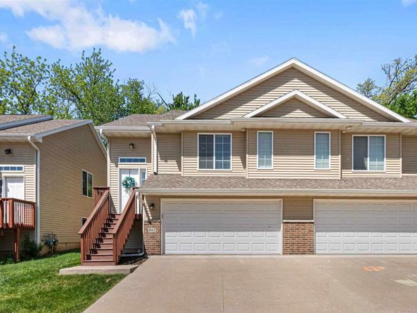 467 RJ Dr, Tiffin, IA 52340