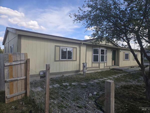 236 Villa Road, Twin Falls, ID 83301