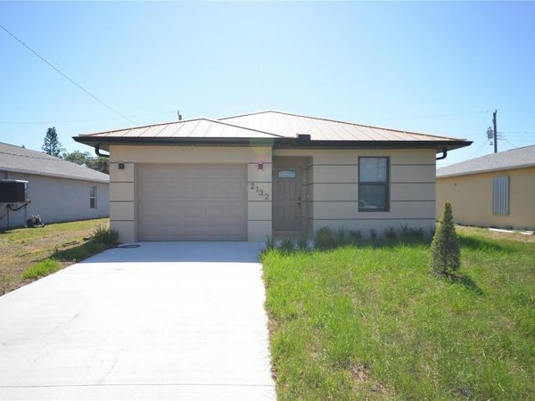 2132 BARKER BOULEVARD , FORT MYERS, FL 33916
