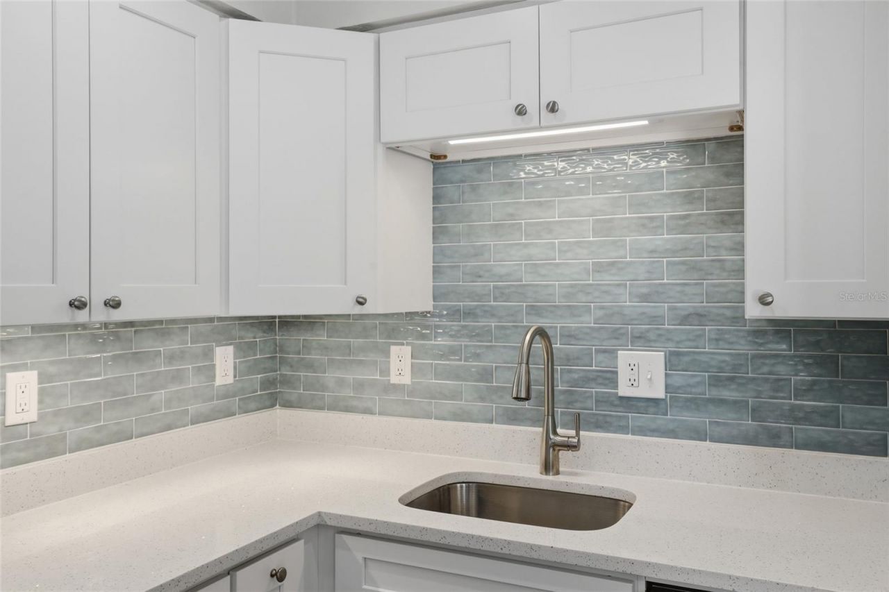 5950 Midnight Pass Road, Unit 101, Sarasota, FL 34242 Photo