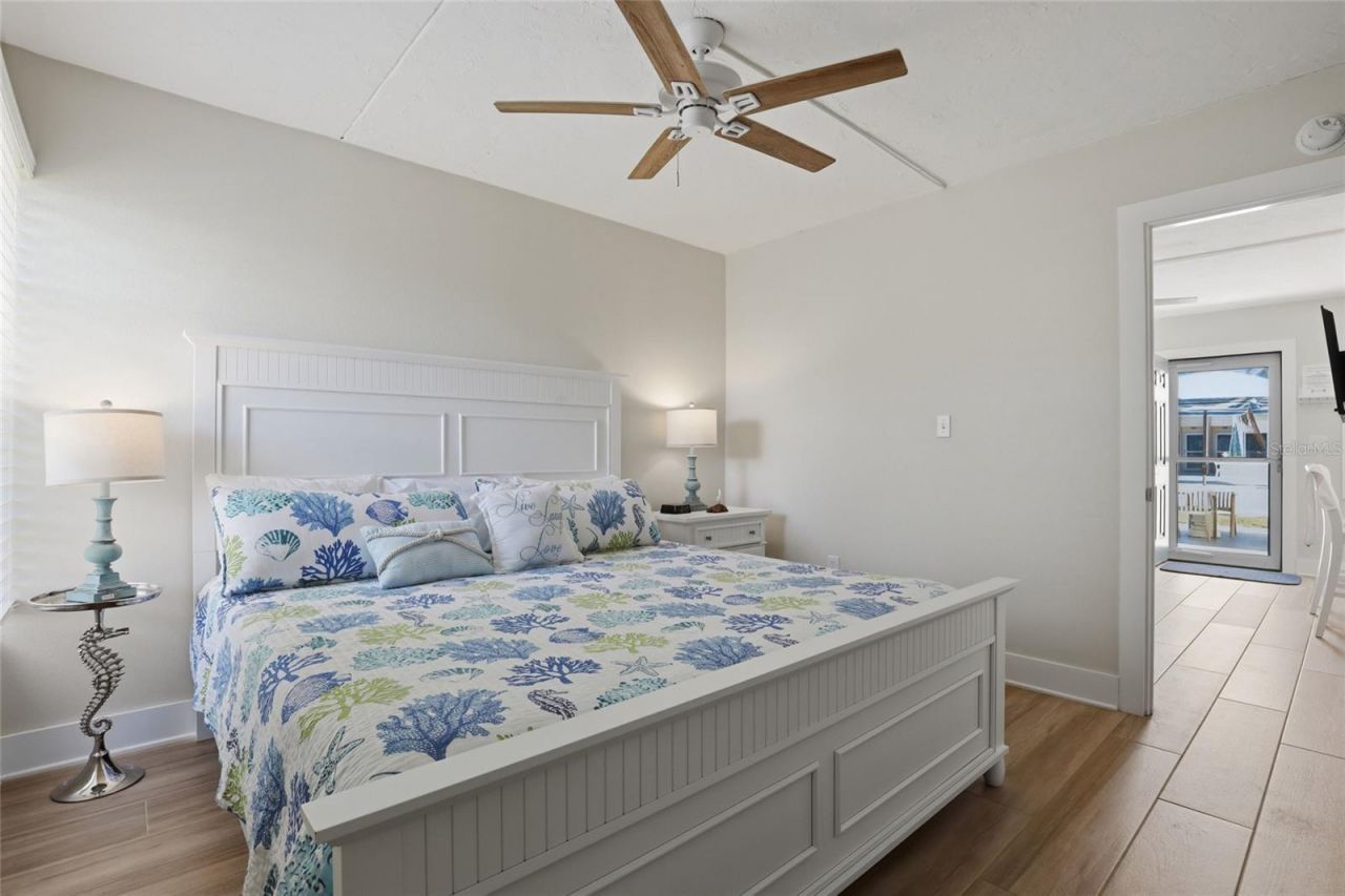 5950 Midnight Pass Road, Unit 101, Sarasota, FL 34242 Photo
