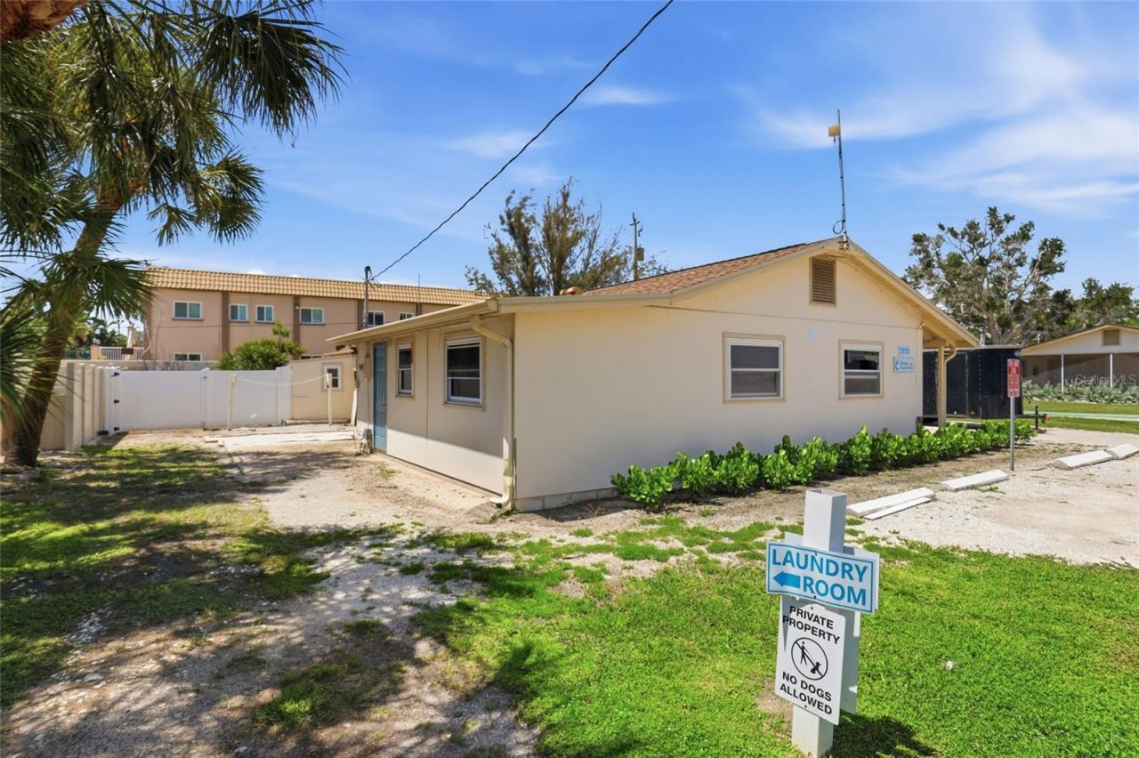 5950 Midnight Pass Road, Unit 101, Sarasota, FL 34242 Photo