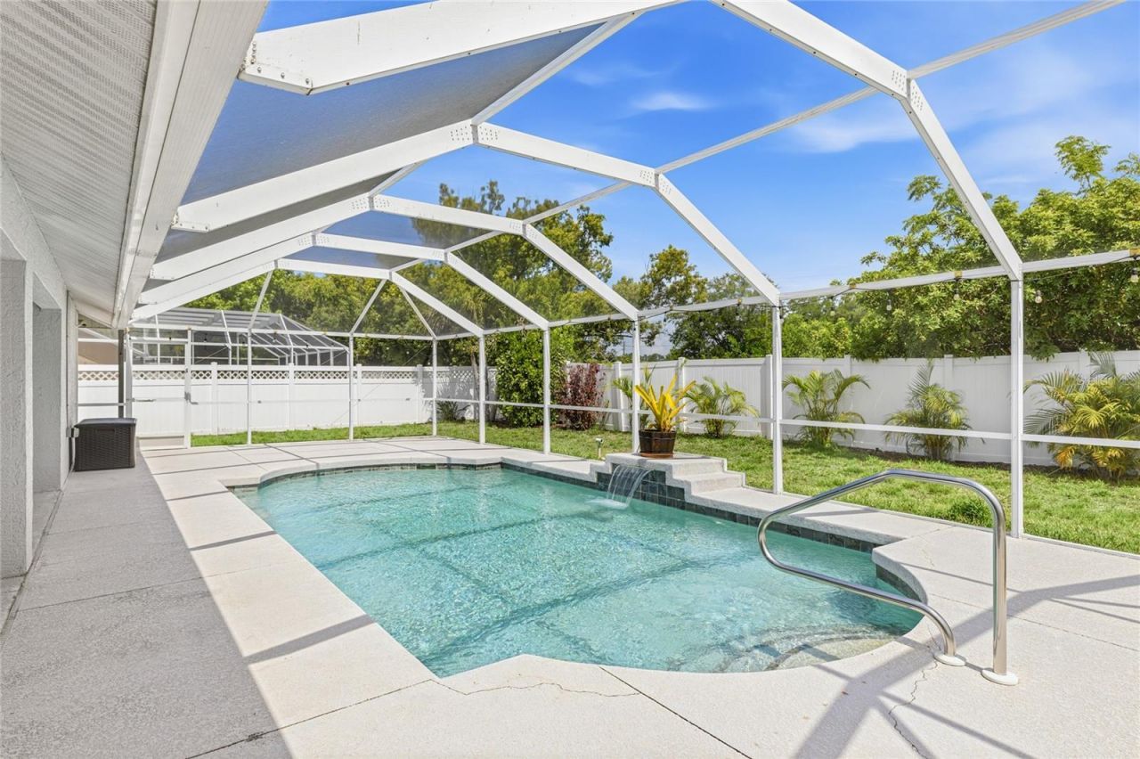 4817 Post Pointe Drive, Sarasota, FL 34233 Photo