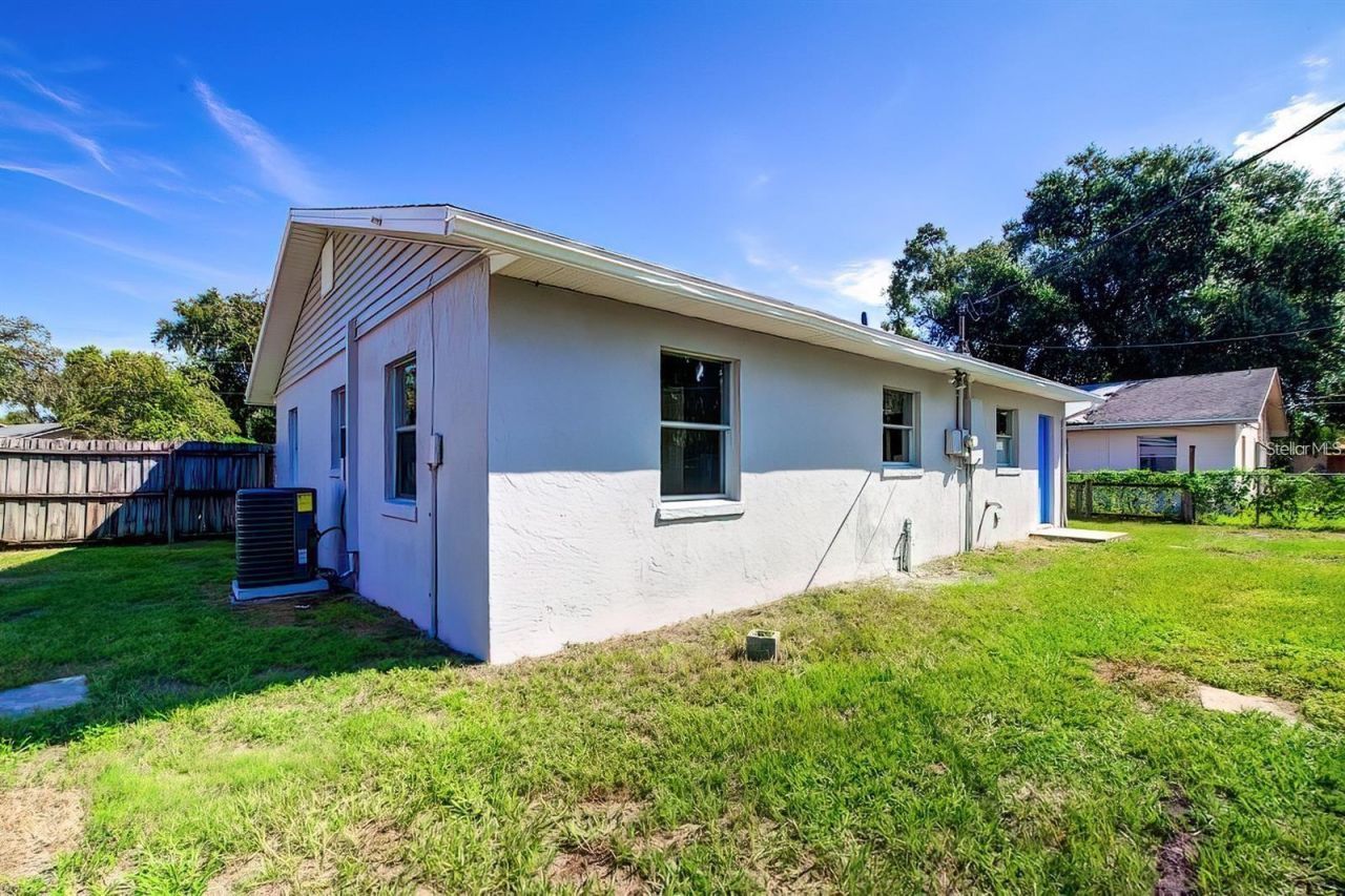 2107 Monticello Avenue , Lakeland, FL 33801 Photo