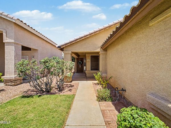 4914 W ORAIBI Drive, Glendale, AZ 85308