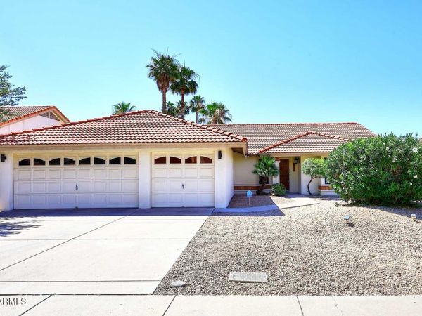 9079 E Davenport Drive, Scottsdale, AZ 85260