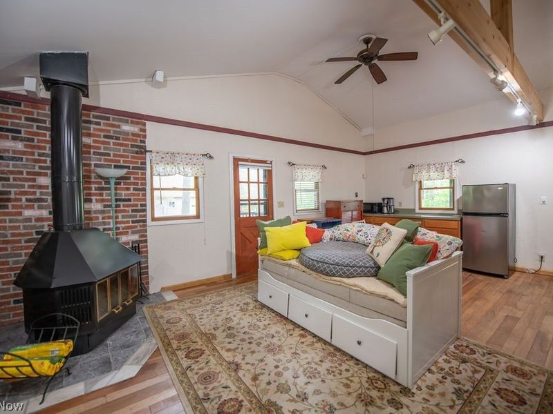 1246 Alton Drive SW, Sherrodsville, OH 44675 Photo 12