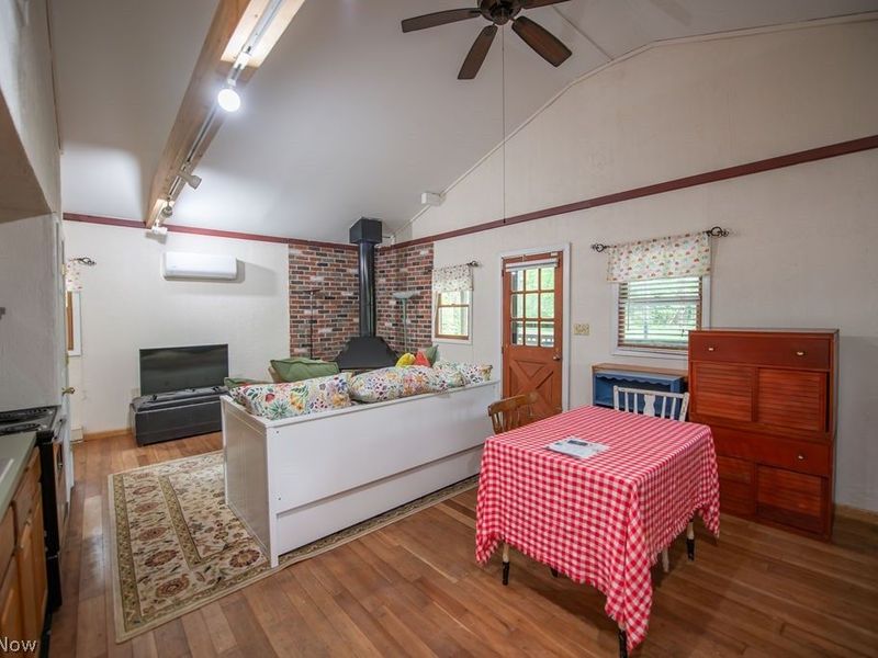 1246 Alton Drive SW, Sherrodsville, OH 44675 Photo 14
