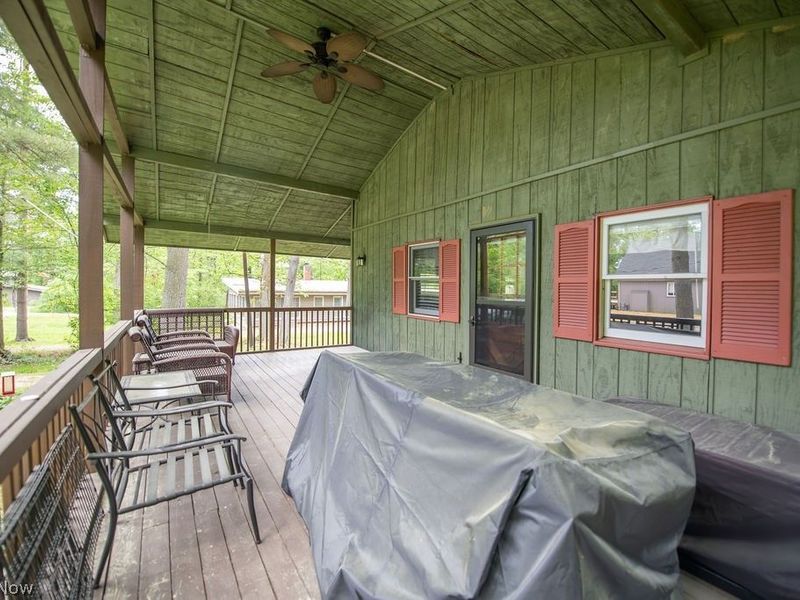 1246 Alton Drive SW, Sherrodsville, OH 44675 Photo 8