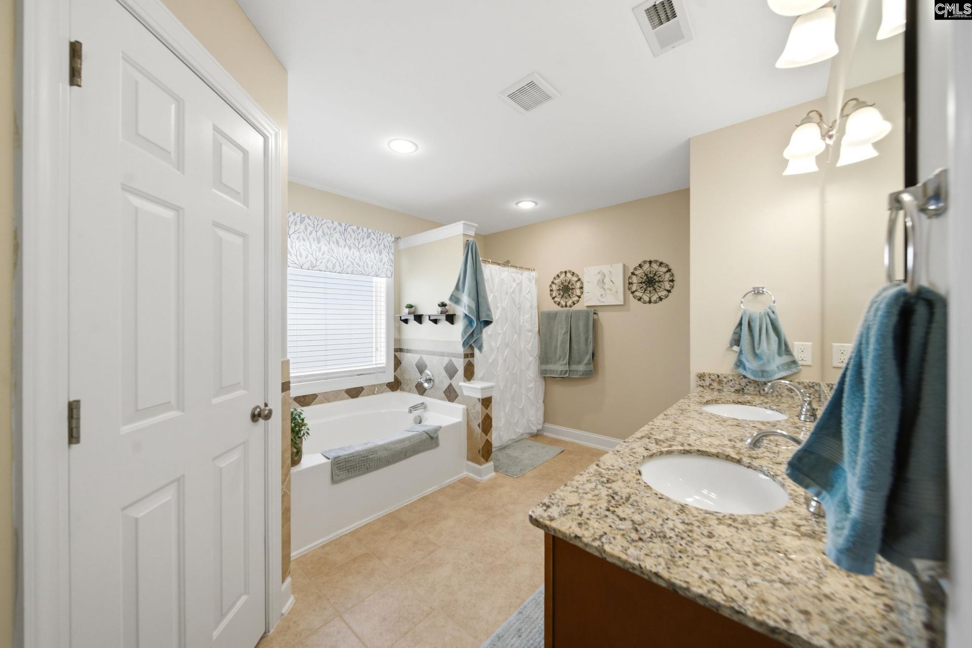 502 Flagstone Court Photo 21