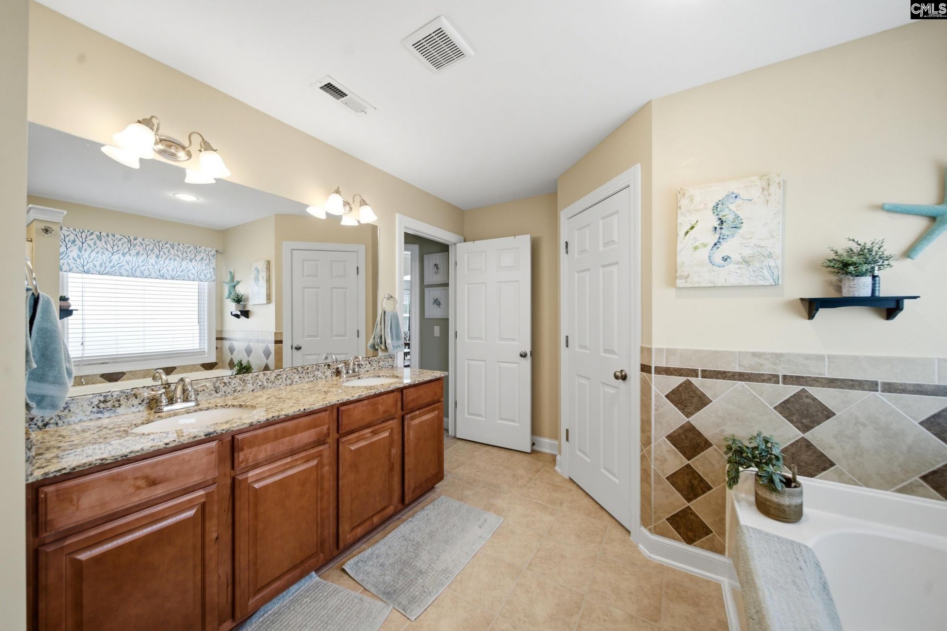 502 Flagstone Court Photo 22