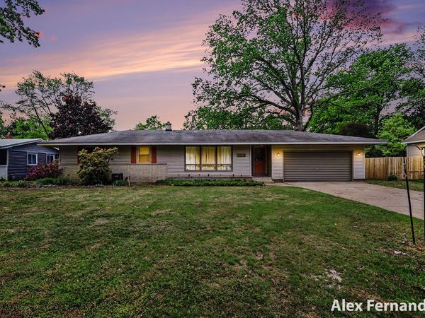 408 Arthur Avenue, Holland, MI 49424