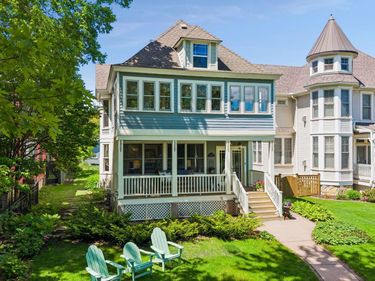 1263 Como Boulevard W, Saint Paul, MN 55103