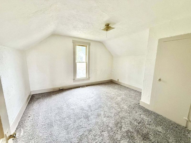 5 S Monroe Street , Mount Vernon, OH 43050 Photo 14