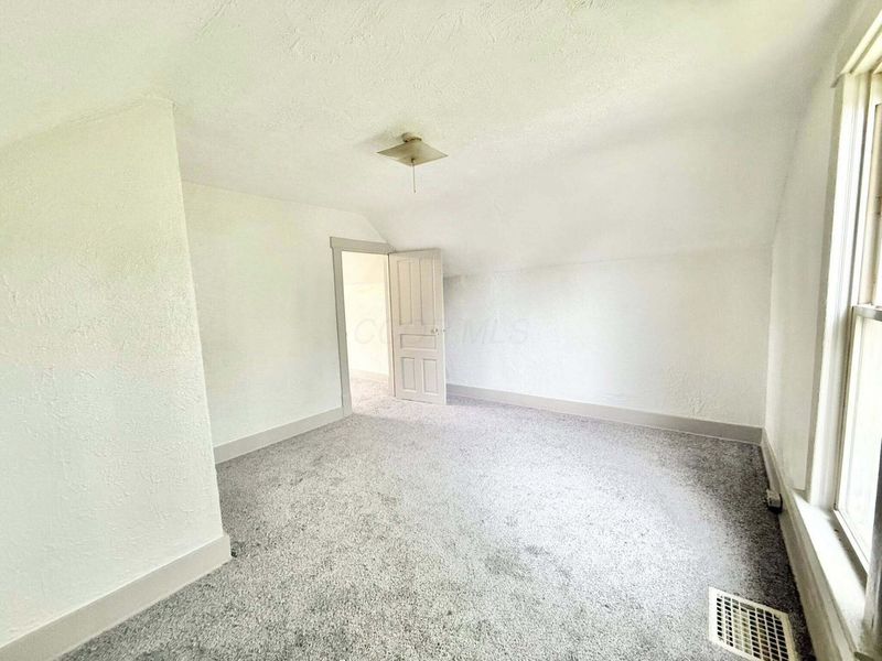 5 S Monroe Street , Mount Vernon, OH 43050 Photo 15