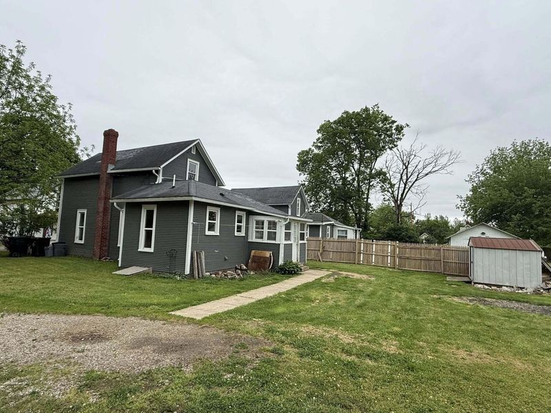 5 S Monroe Street , Mount Vernon, OH 43050 Photo 17