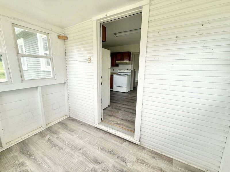 5 S Monroe Street , Mount Vernon, OH 43050 Photo 2