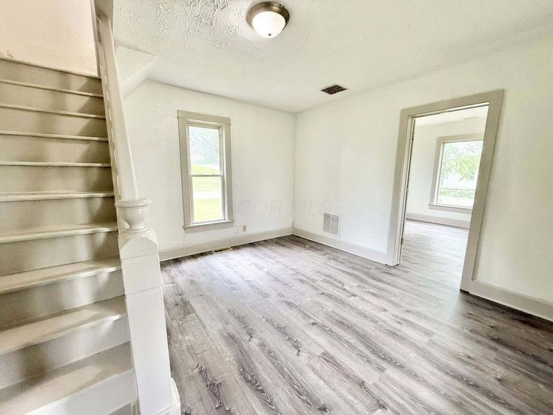 5 S Monroe Street , Mount Vernon, OH 43050 Photo 7
